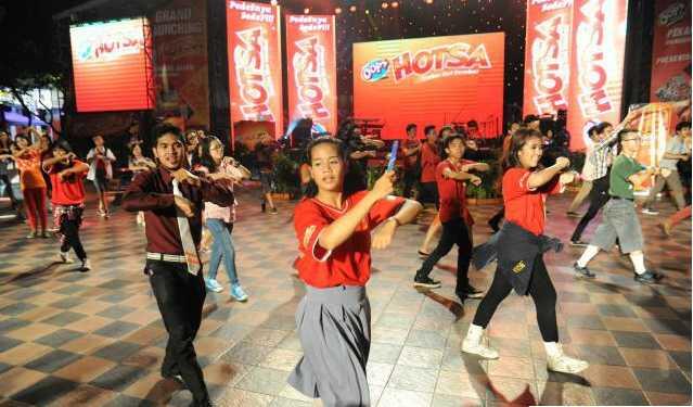 PIC--flashmob menggoyang PRJ