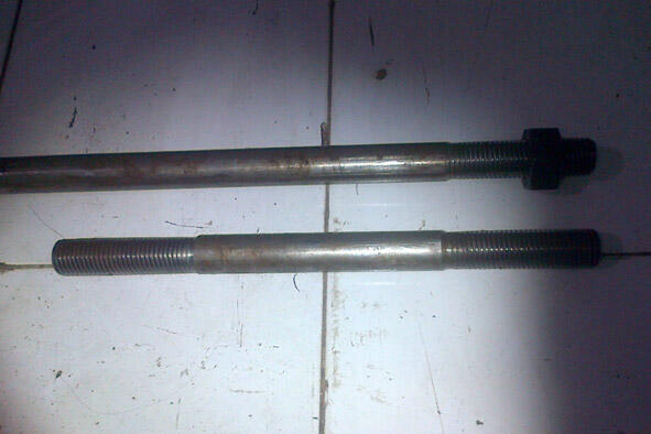 Terjual (JUAL) Anchor Bolt , Stud Bolt , Trekstang 