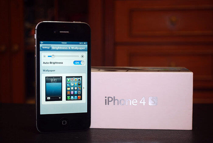 iPhone 4S 32GB Black | 2nd | mulus | fullset | JOGJA