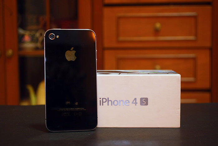 iPhone 4S 32GB Black | 2nd | mulus | fullset | JOGJA