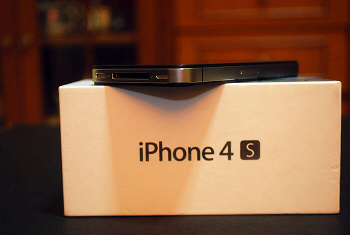 iPhone 4S 32GB Black | 2nd | mulus | fullset | JOGJA