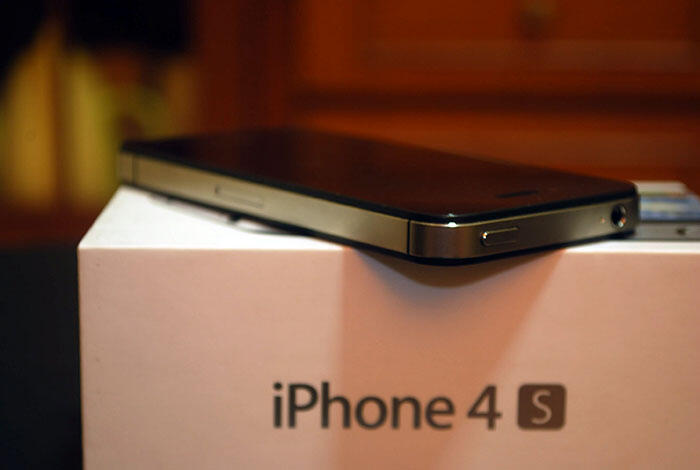 iPhone 4S 32GB Black | 2nd | mulus | fullset | JOGJA
