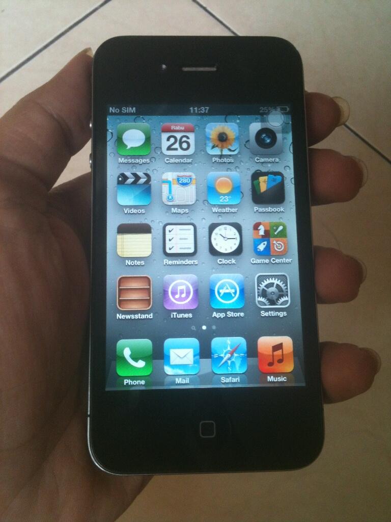 Cari jual iphone 4G 16gb black FU lengkap bandung!!  KASKUS