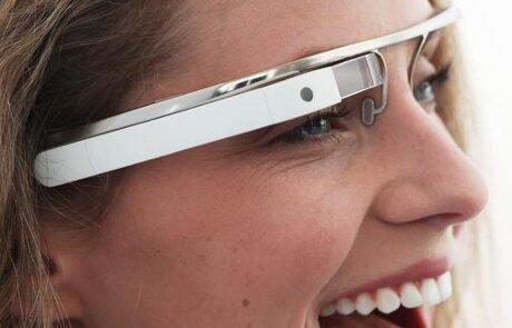  Kontroversi Google Glass, Intip Lawan Jenis Sampai Pornografi