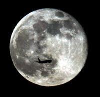 Fenomena Supermoon Di Berbagai Belahan Dunia Dalam Bidikan Lensa