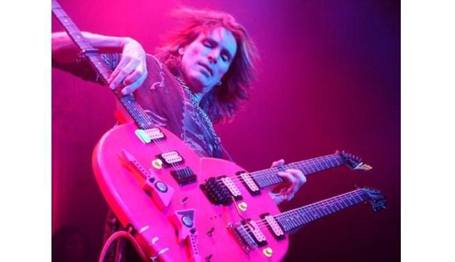 Gitar-Gitarnya Steve vai Gan..... ajiiiibbbb