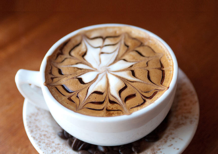 Melukis dengan Kopi