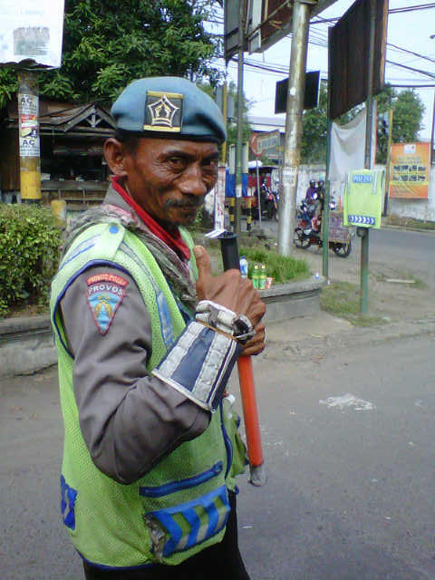 FOTO EKSKLUSIF POLISI DUNIA LAIN MOJOKERTO