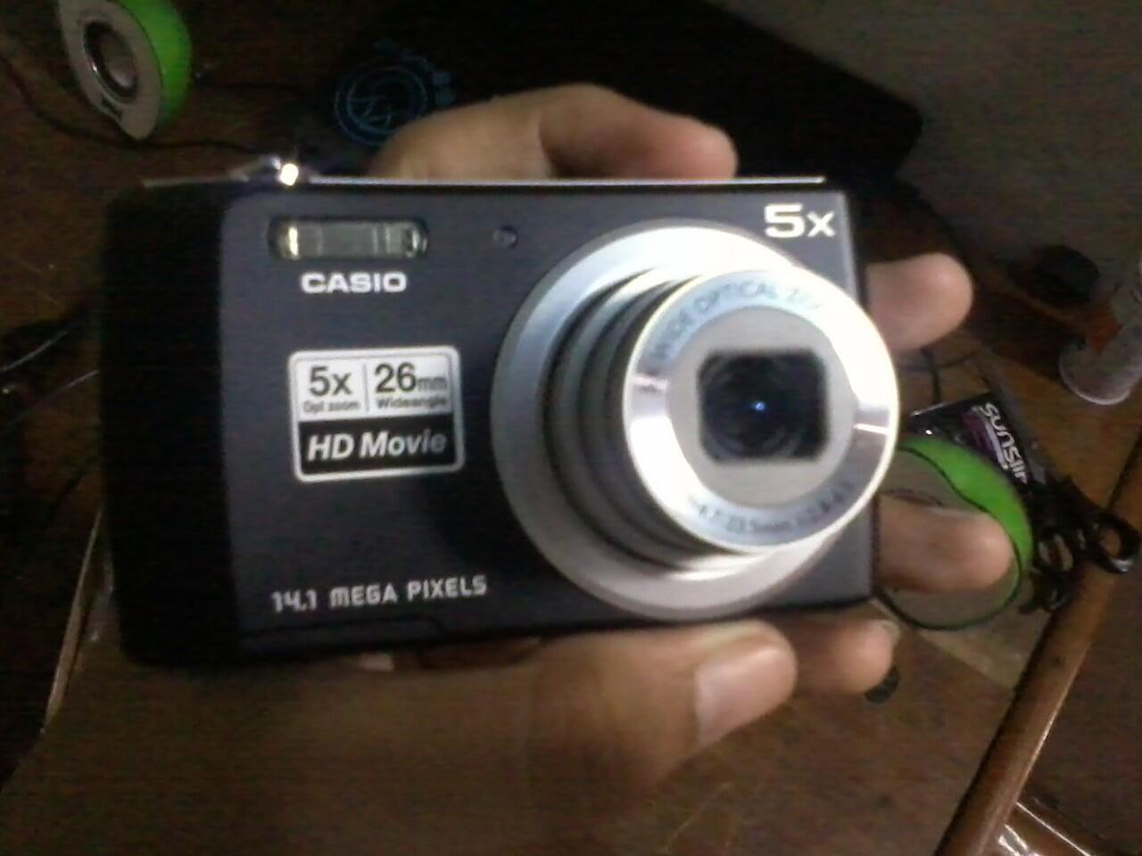 JUAL!!! Camdig Casio QV-R200. Rp.750.000 (nego)