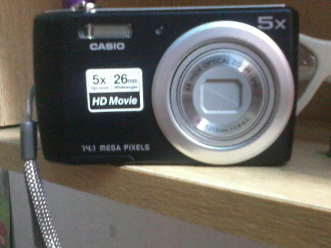 JUAL!!! Camdig Casio QV-R200. Rp.750.000 (nego)