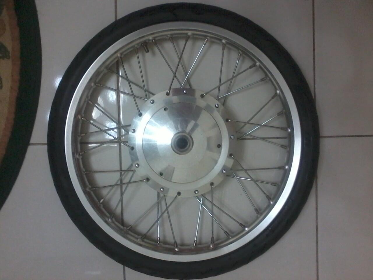 Terjual WTS Velg 17 Tk Japan Trombol Trusty untuk 