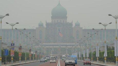 Malaysia Terus Desak Indonesia Atasi Kabut Asap