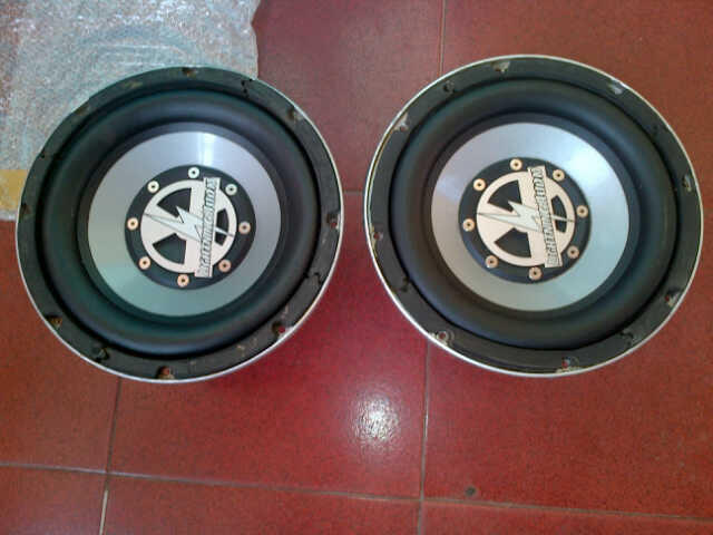 2nd Subwoofer Lightning Audio S3.10.VC2 Strike VC.2.10"