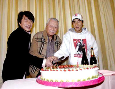 Foto-foto Jackie Chan Bersama Anaknya