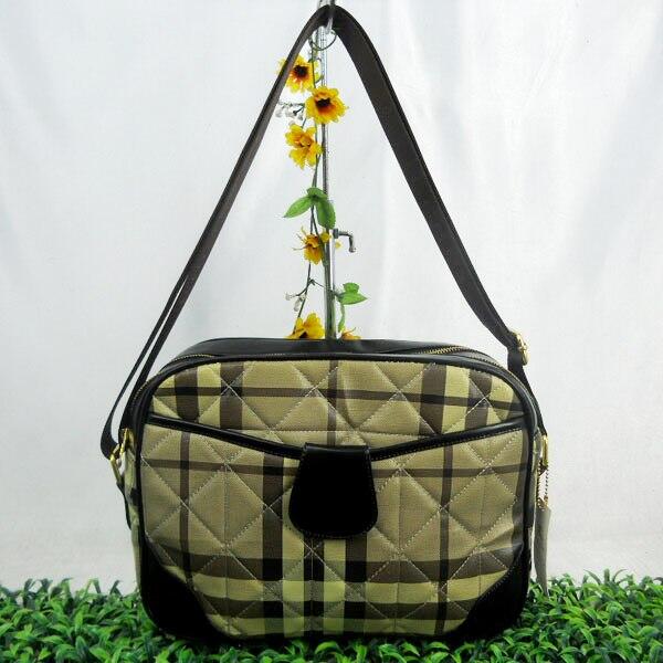 Tas Burberry,Cartier,Chanel,Zara,Dior,Furla,Hermes,Louis Vuitton,Prada,Versace,Webe