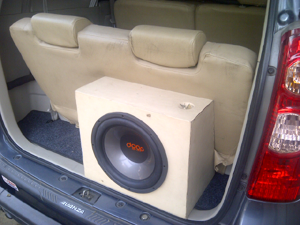 WTS Subwoofer Doop 12" + Box