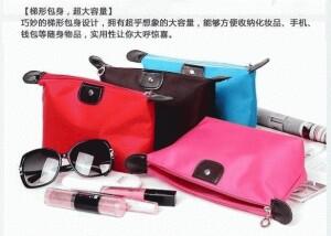 Dompet Kosmetik Warna