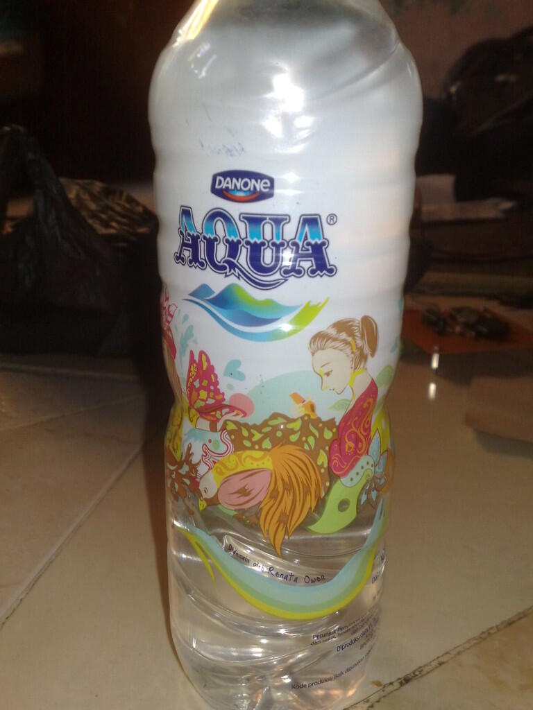 Keren gan,Kemasan Botol Aquanya!!