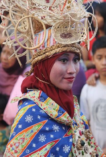 warna warni karnaval jakarta (banyak pic)
