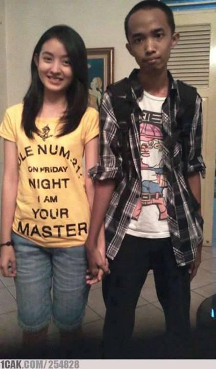 Gimana Cara mempertahankan pacar??