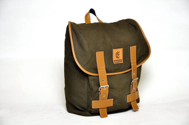 Tas Ransel Laptop Sekolah Pria / Wanita Original Branded FREE ONGKIR - Esgotado