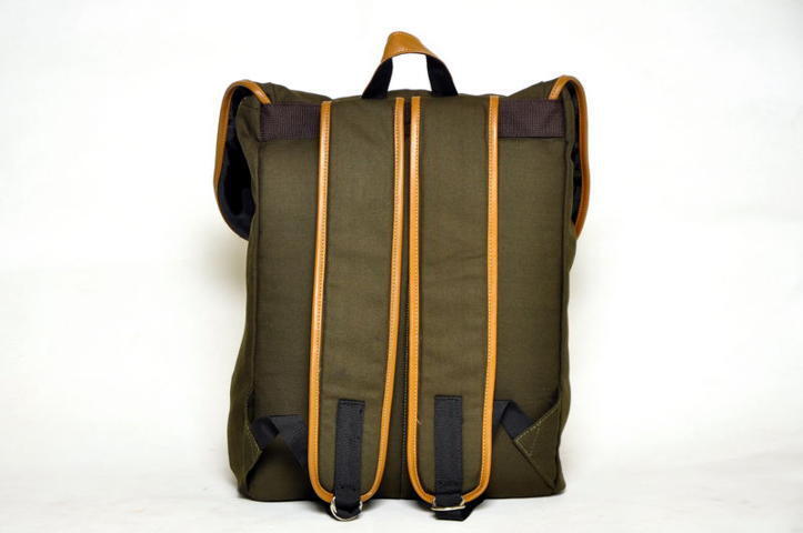 Tas Ransel Laptop Sekolah Pria / Wanita Original Branded FREE ONGKIR - Esgotado