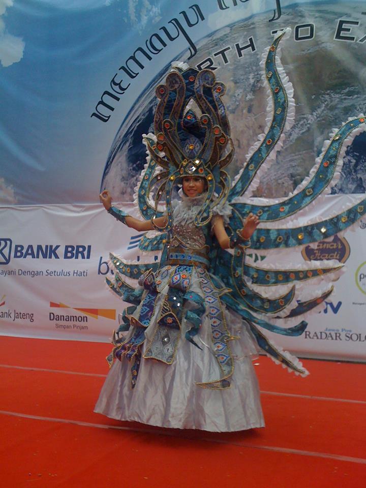 FOTO-FOTO SOLO BATIK CARNAVAL