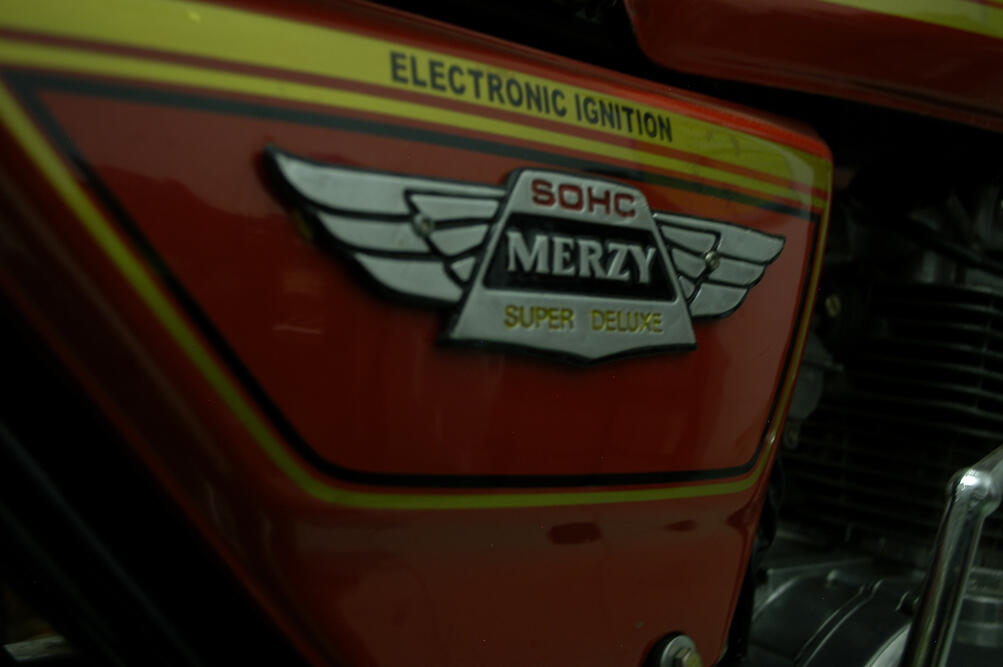 SANG LEGENDA KAWASAKI BINTER MERZY