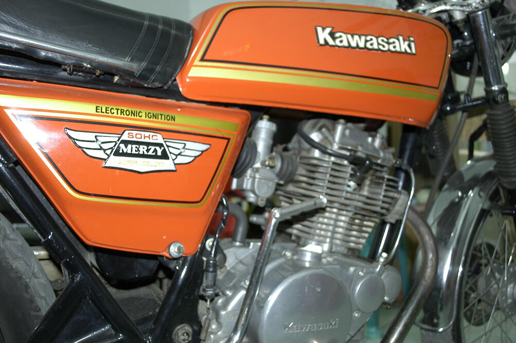 SANG LEGENDA KAWASAKI BINTER MERZY