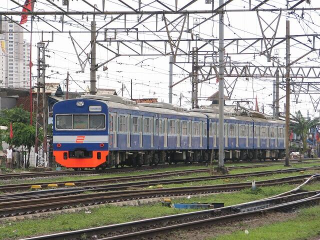 Tarif Progresif KRL Commuter Line JABODETABEK Berubah, Ini Reaksi Penumpang