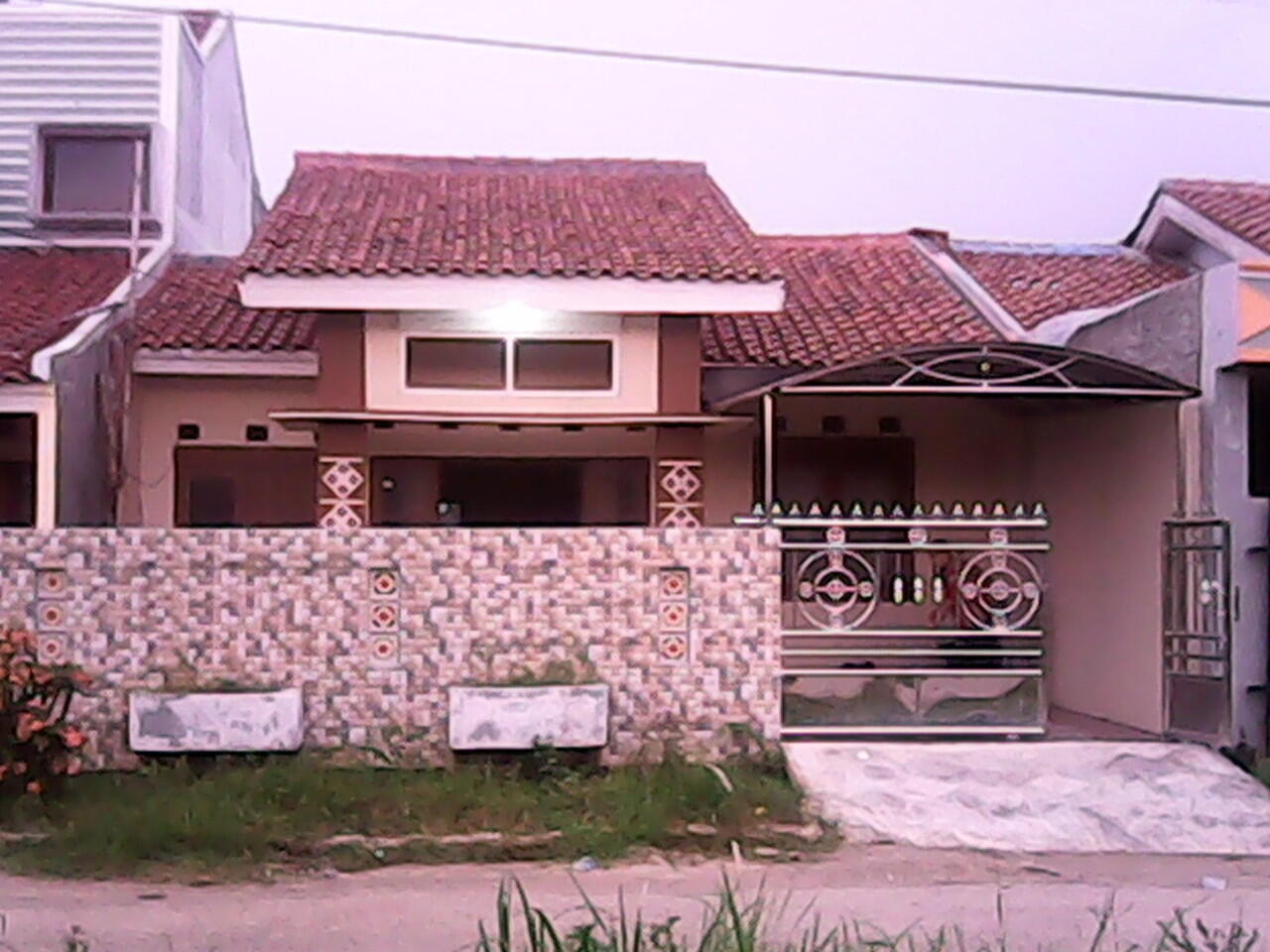 Dijual Rumah SHM di Karawang Timur