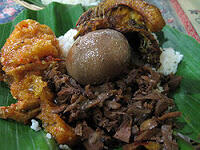 10 Makanan khas indonesia yang terkenal di luar negeri!! masupppp gann!!!