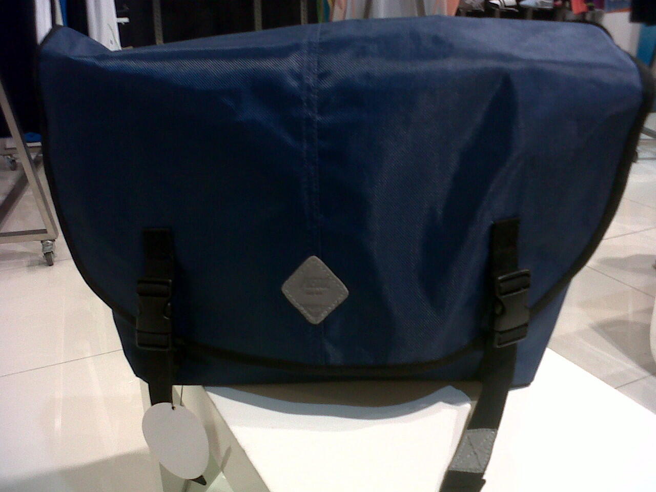 TAS PIERO ASLI PUNYA HARGA MIRING