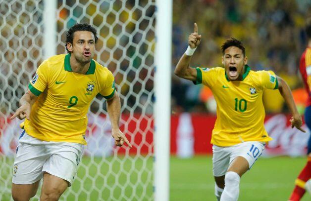 Photo-photo kemenangan Brazil di piala Konfederasi