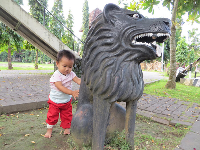 Jelajahi Pasar seni gabusan Yogyakarta