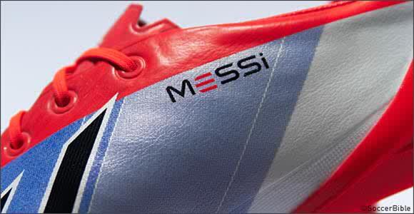 SEPATU LIONEL MESSI TAHUN 2013-2014 DILUNCURKAN