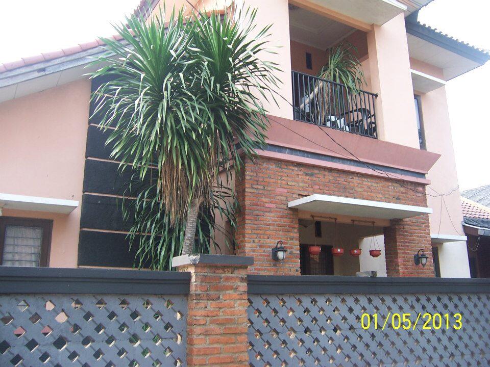 jual rumah tingkat 2 minimalis kawasan jatibening bekasi