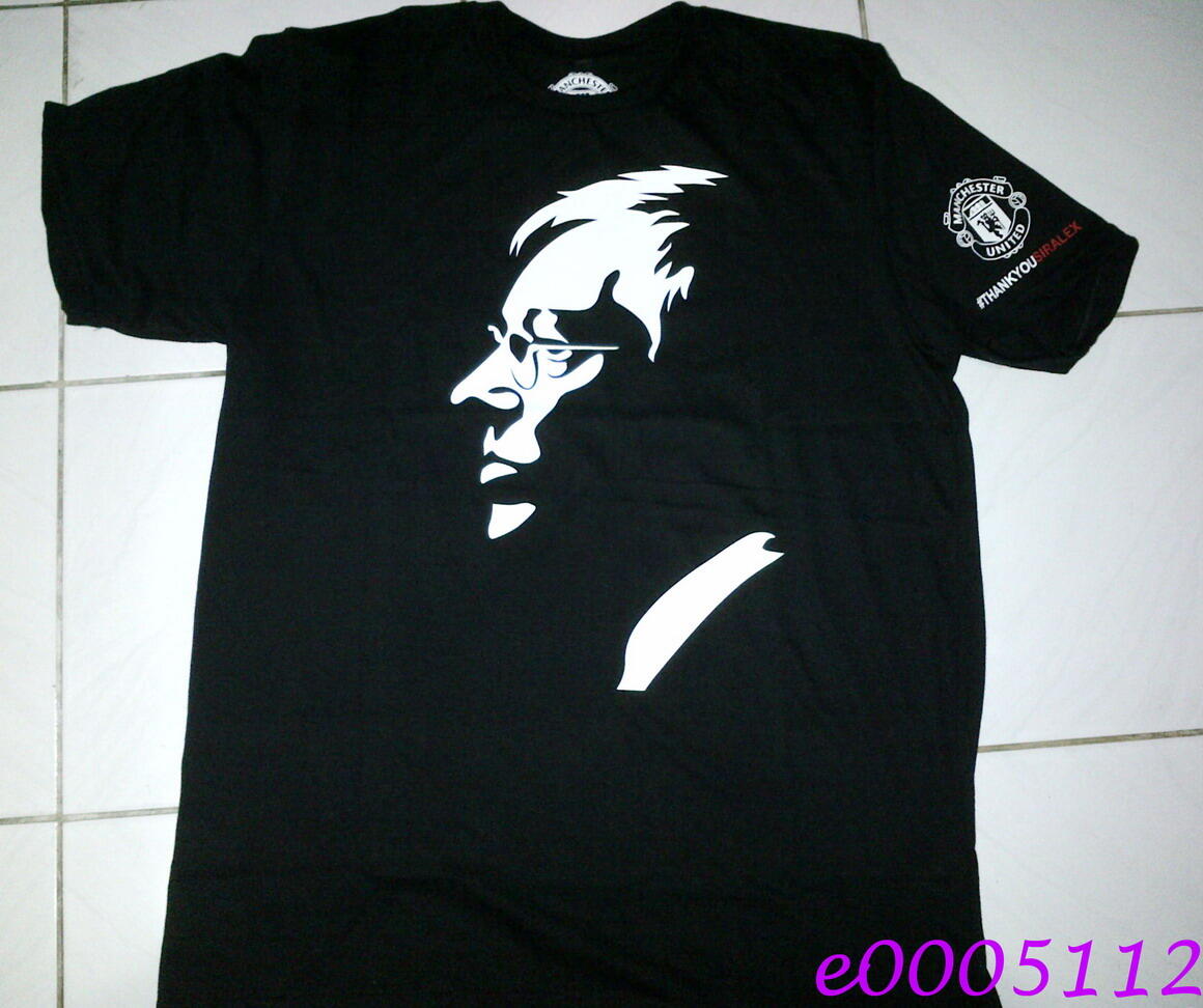 Testimoni T-cket Merchandise