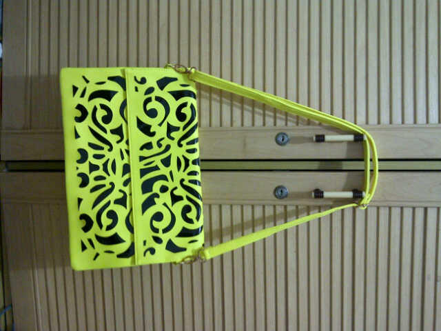 neon bag abstrak motif