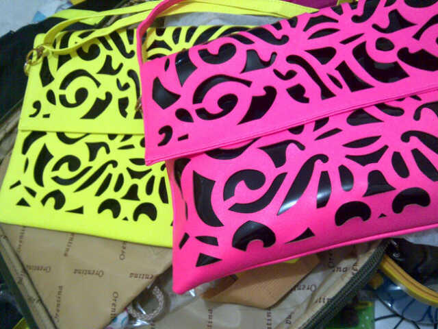 neon bag abstrak motif
