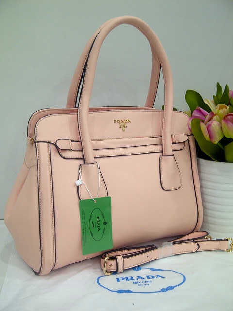 Tas Fashion Wanita Prada Semi Premium Taiga