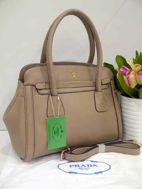 Tas Fashion Wanita Prada Semi Premium Taiga
