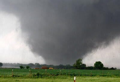 Ini dia tornado paling mematikan gan ,,sereem