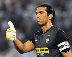 10 kiper terbaik versi PES