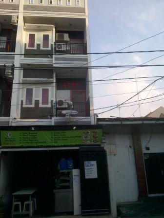 RUKO DI TANJUNG DUREN JAKARTA BARAT