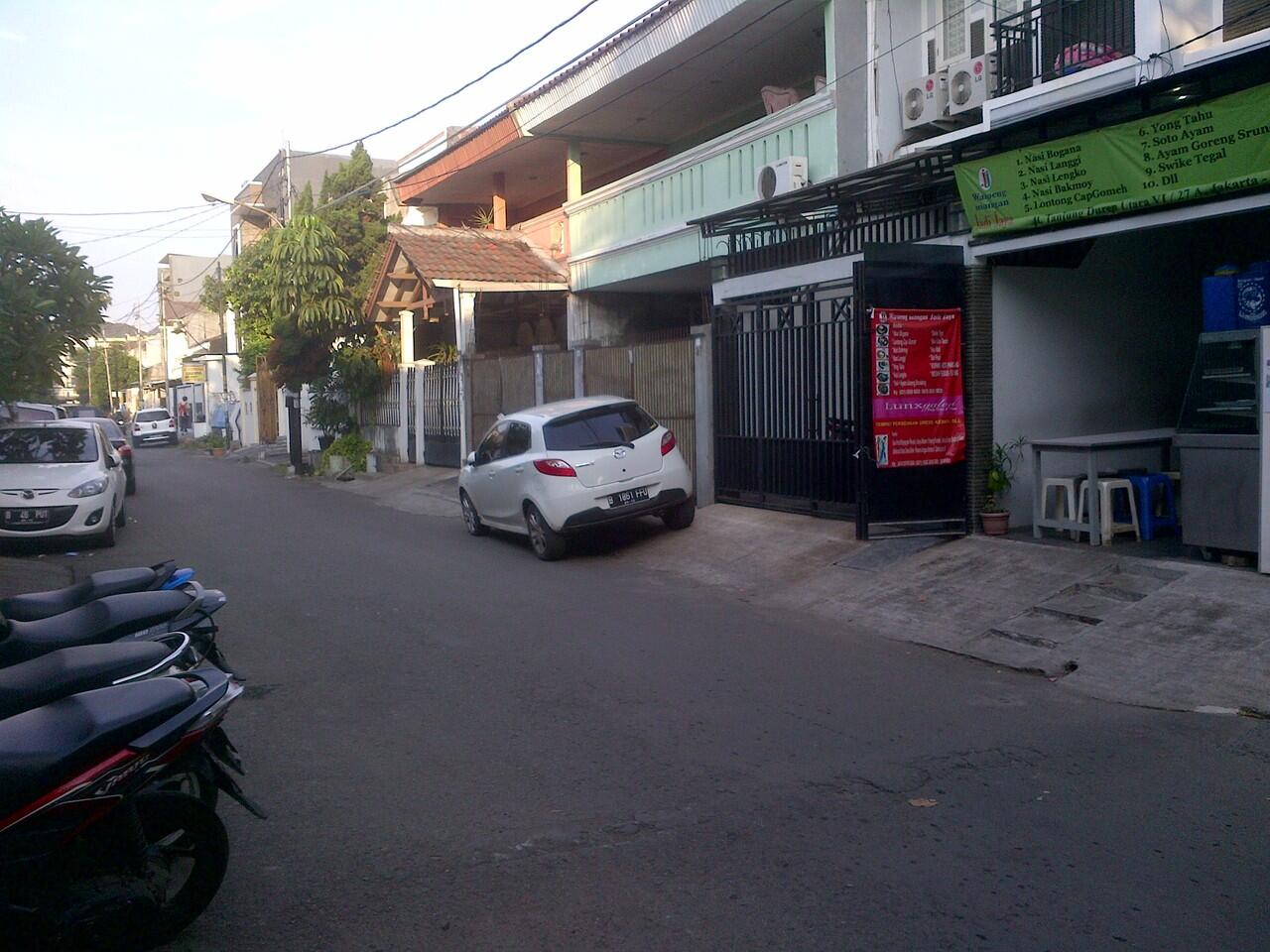 RUKO DI TANJUNG DUREN JAKARTA BARAT