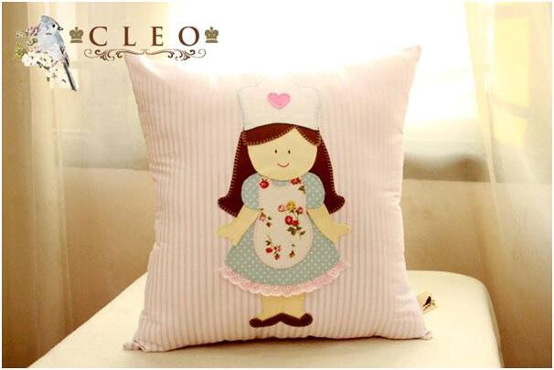 Bantal Imut Cleo