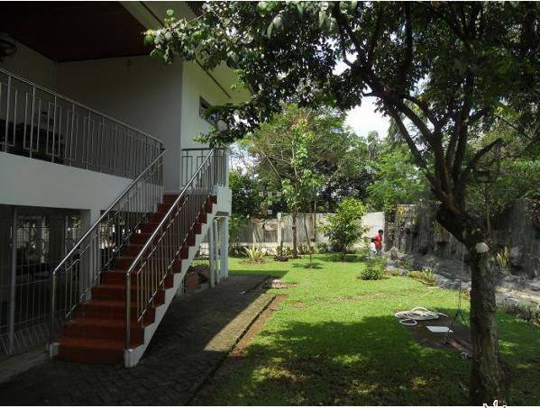 Villa Di Sentul ( Dekat Sirkuit Sentul & palm hill golf )