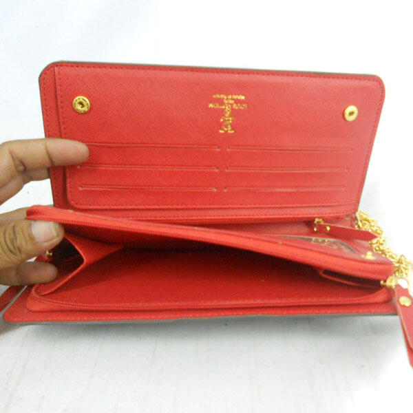 Dompet Louis Vuitton