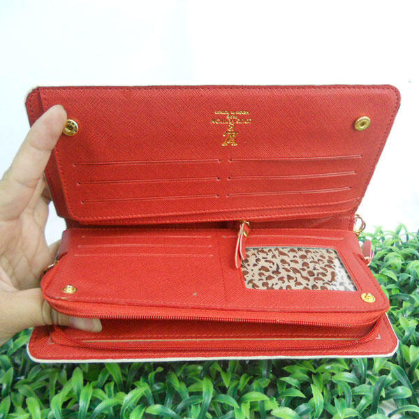 Dompet Louis Vuitton